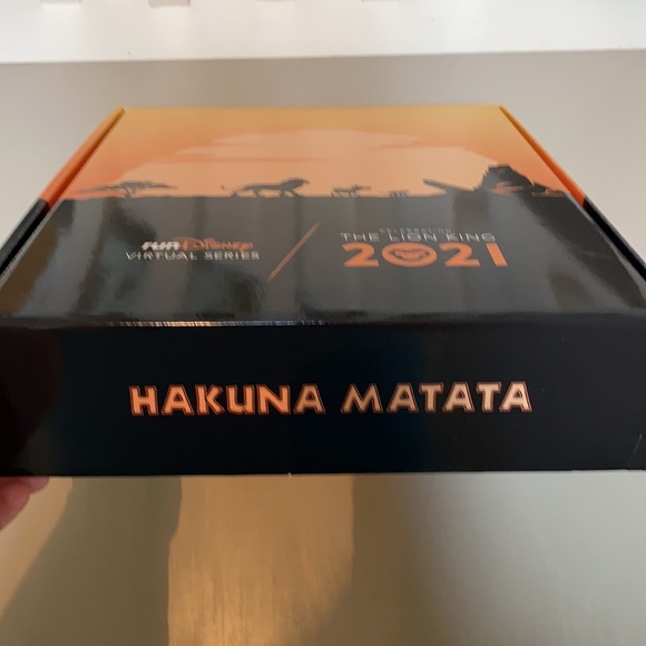 RunDisney 2021 Virtual Medal Set - Picture 8 of 8